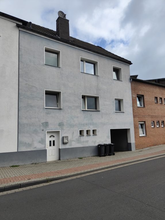 Weinstrasse Alsdorf